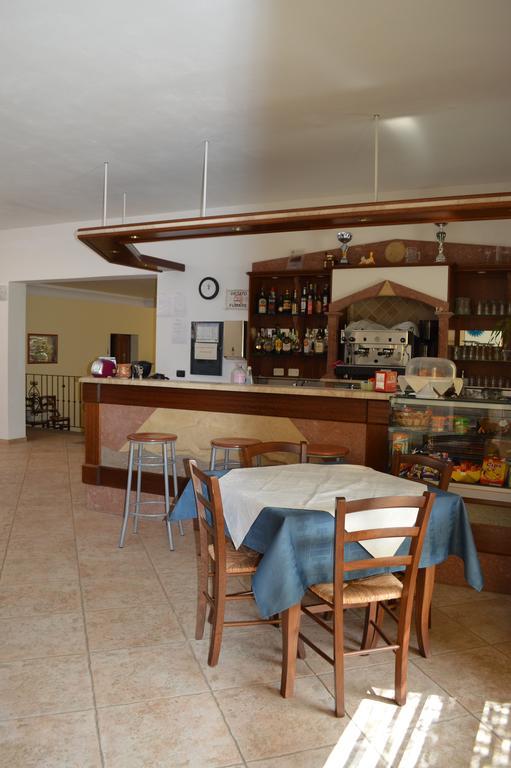Hotel Cardedu Bagian luar foto